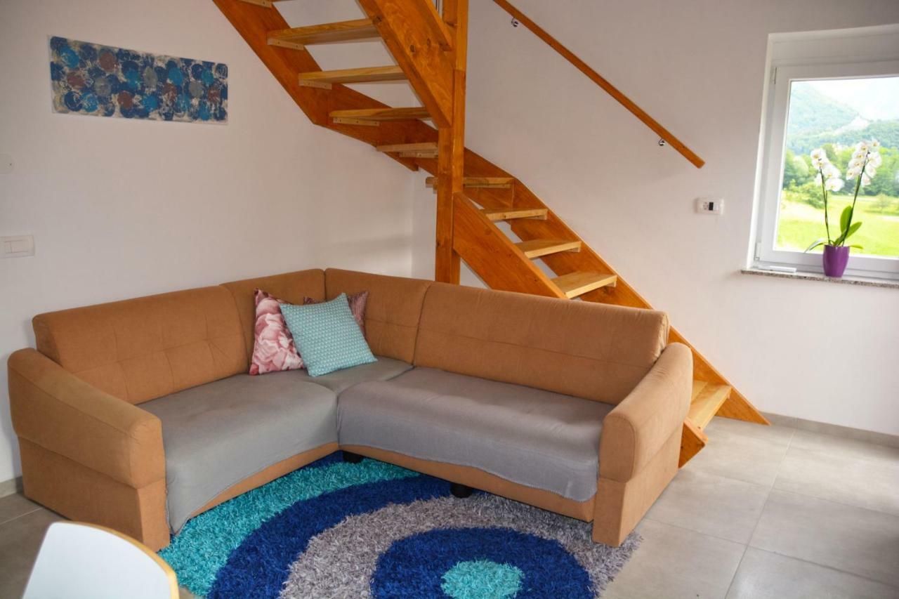 Apartamento Hisasmihelka Kobarid Exterior foto