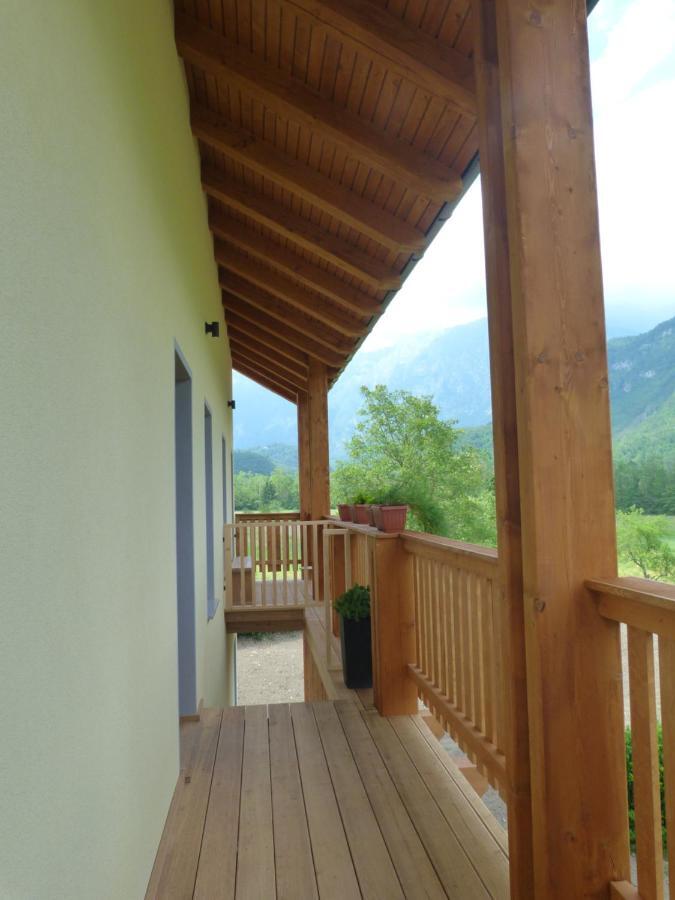 Apartamento Hisasmihelka Kobarid Exterior foto